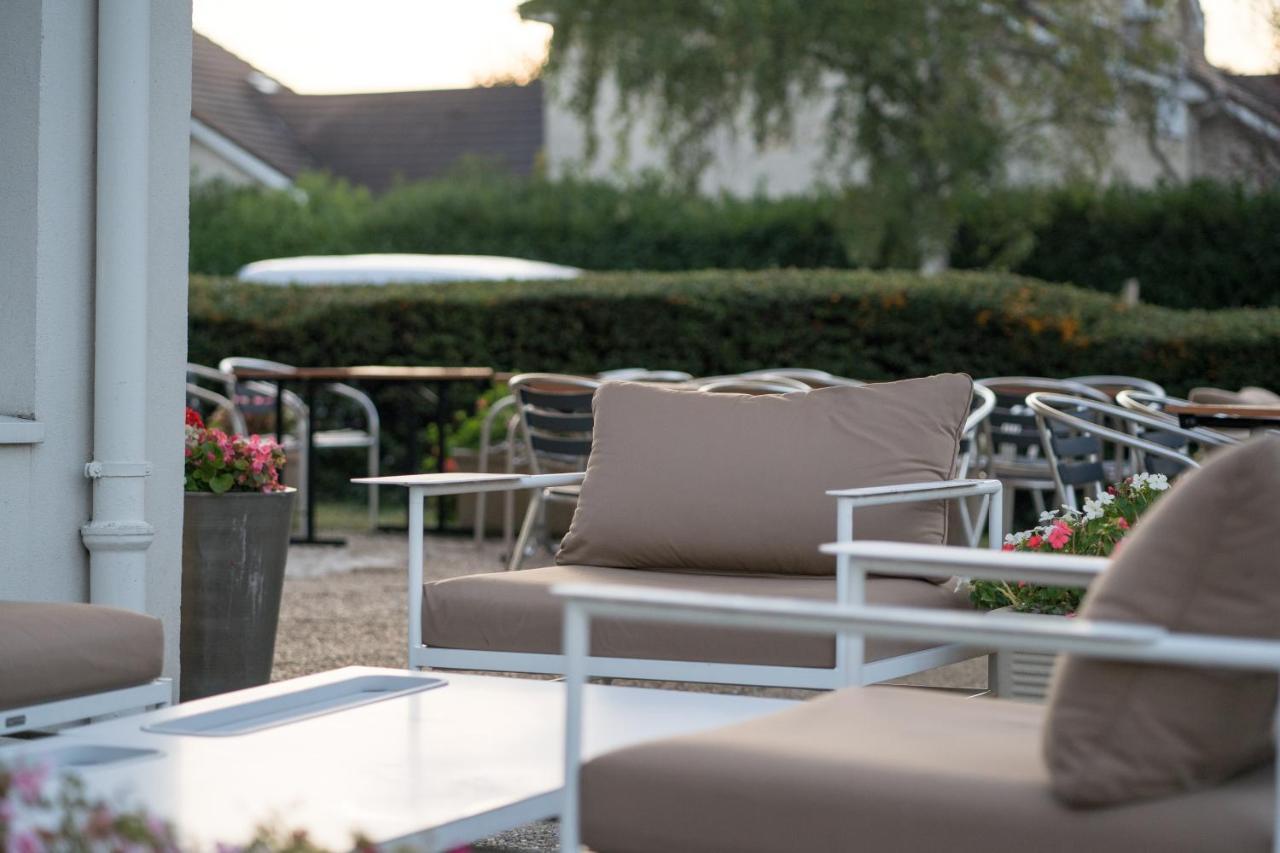 Campanile Montesson - Le Vesinet Hotel Exterior photo
